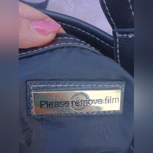 Bradford Exchange Mickey and Minnie Mouse purse - Picture 3 of 10